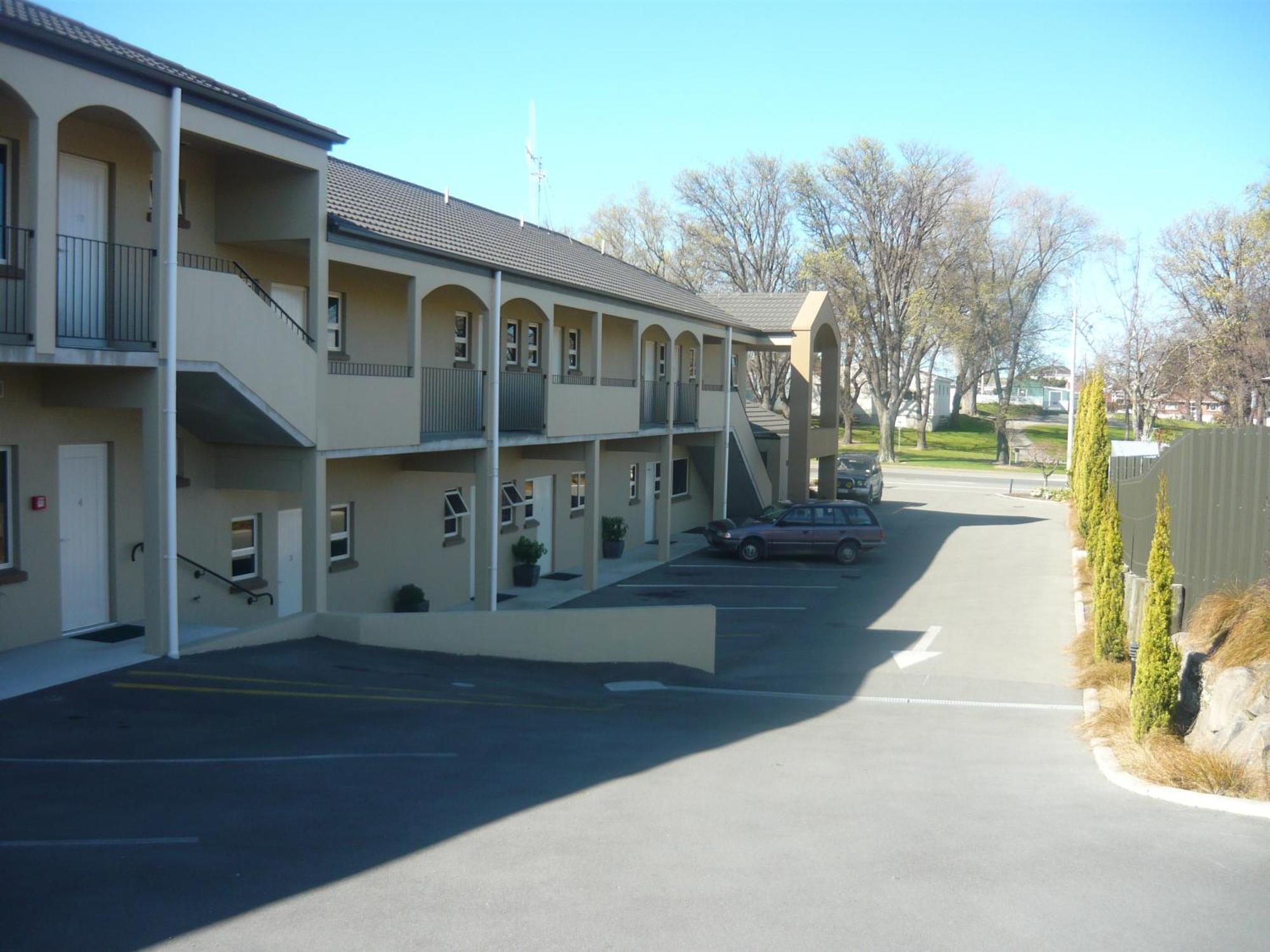 Asure Avenue Motor Lodge Тимару Екстериор снимка