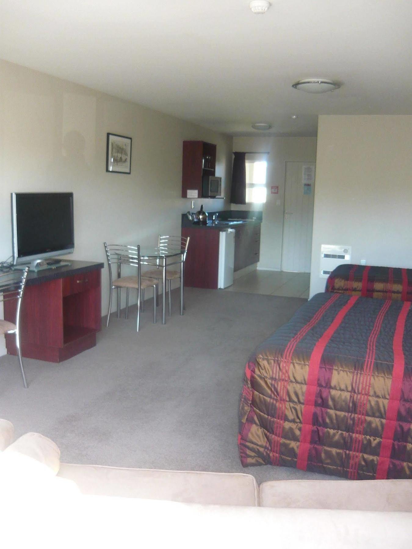 Asure Avenue Motor Lodge Тимару Екстериор снимка