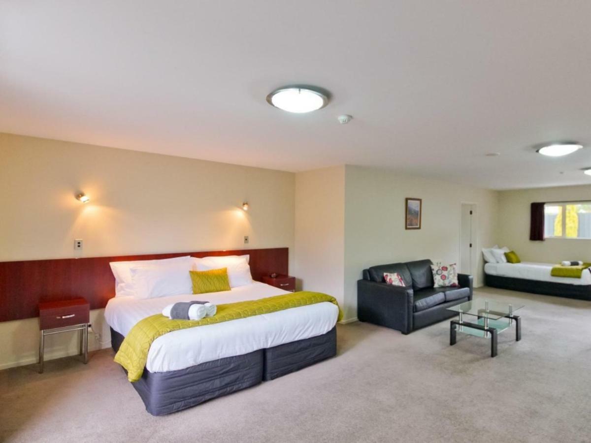 Asure Avenue Motor Lodge Тимару Екстериор снимка